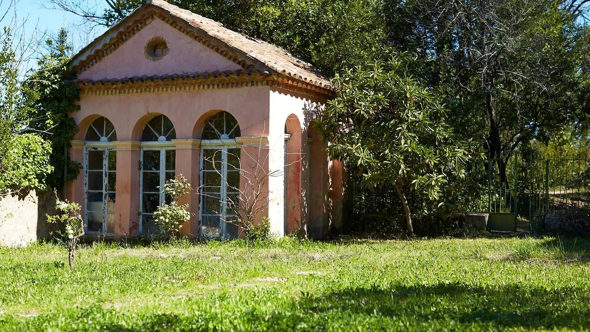 مبيت وإفطار Le Val Ferme Saint-Georges En Provence فرنسا